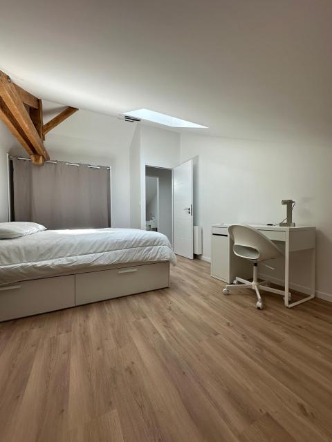 Location appartement T7 Angouleme - Photo 2