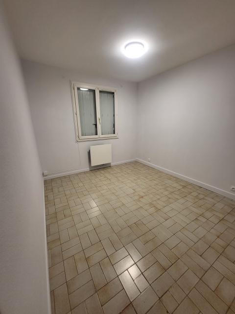 Location studio St Martin de Valgalgues - Photo 5