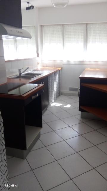 Location appartement T4 Bourges - Photo 2