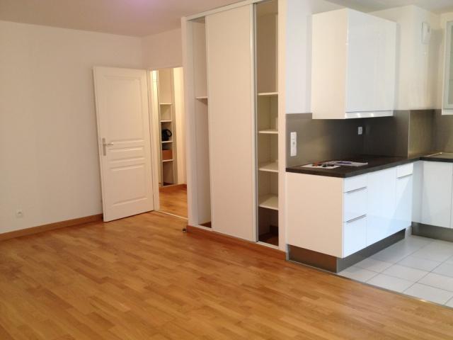 Location appartement T4 Reims - Photo 2