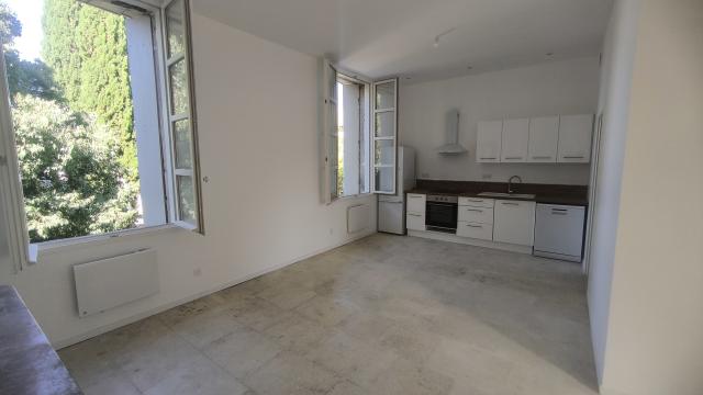 Location appartement T2 Lunel - Photo 2