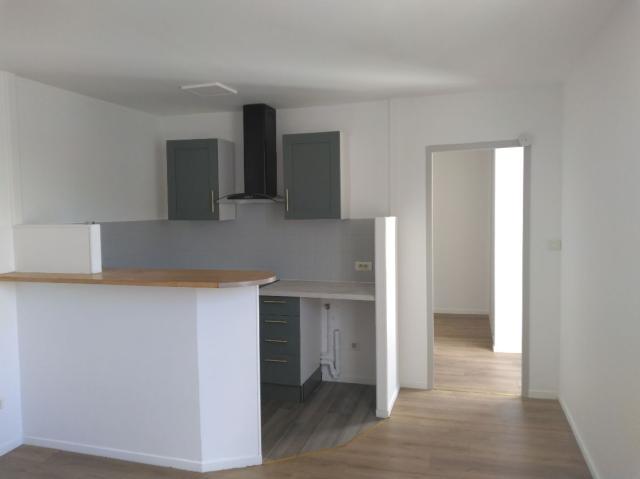 Location appartement T2 Vichy - Photo 2