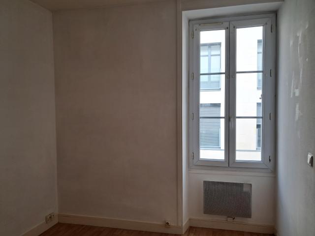 Location studio Angers - Photo 2