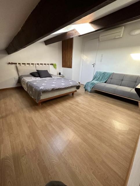 Location appartement T3 Marseille 08 - Photo 8