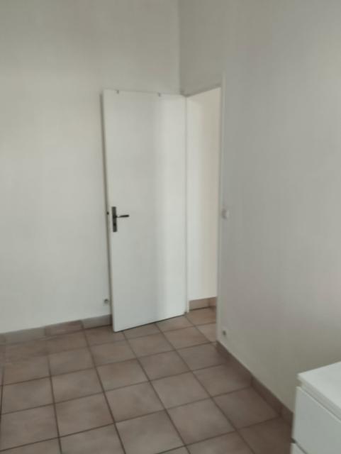 Location studio Pierrefitte sur Seine - Photo 2