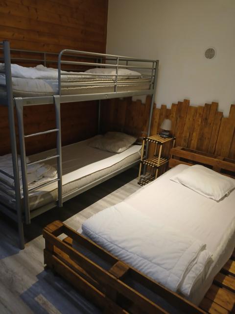 Location appartement T2 Pomas - Photo 3
