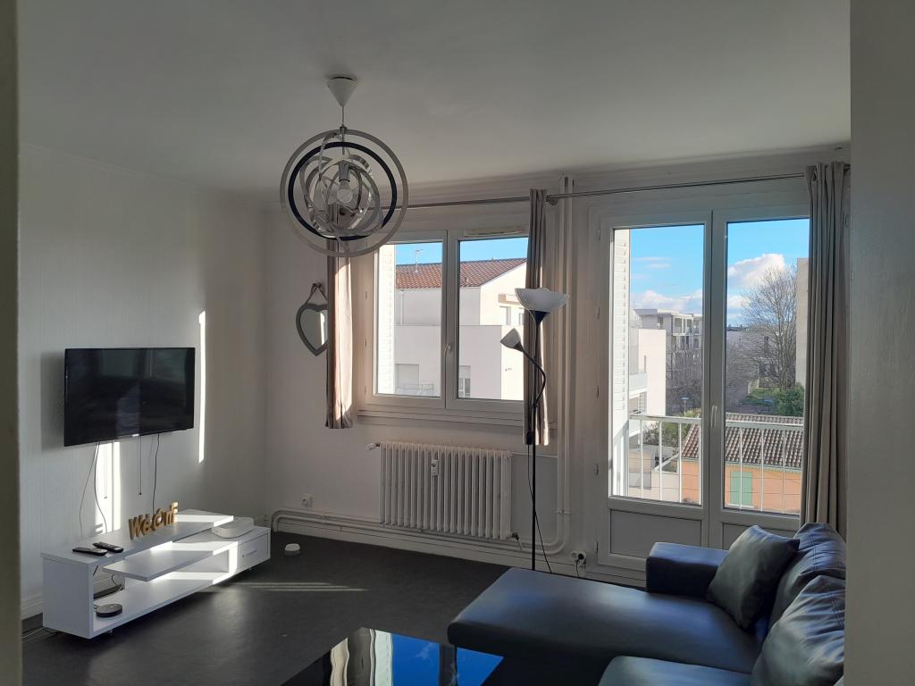 Location chambre Vaulx en Velin - Photo 1