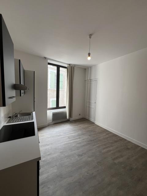 Location appartement T2 Nontron - Photo 2