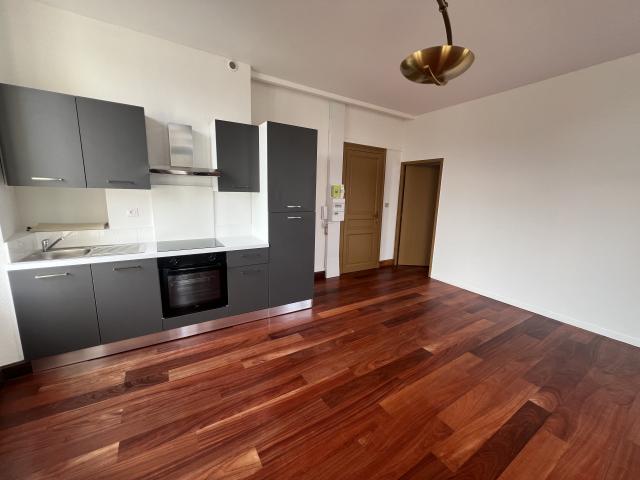 Location appartement T2 Nontron - Photo 7