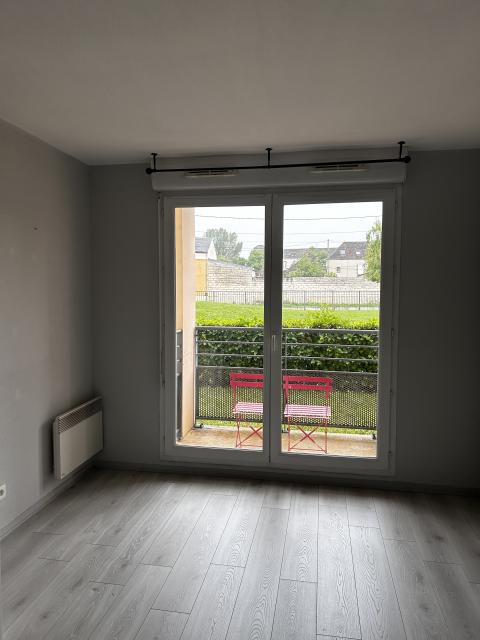Location appartement T2 Sens - Photo 2