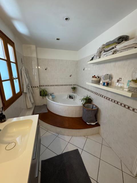 Location maison F4 Germigny l'Eveque - Photo 4