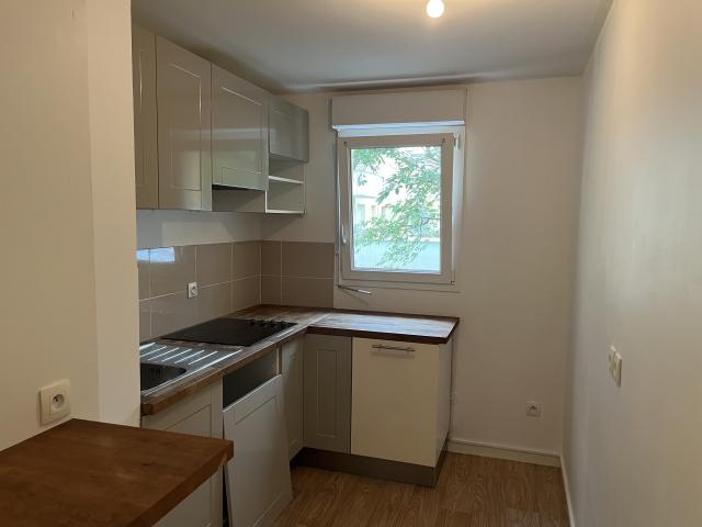 Location appartement T2 La Roche sur Yon - Photo 2