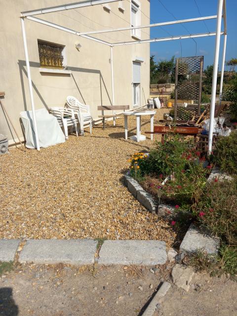 Location appartement T2 Poussan - Photo 5