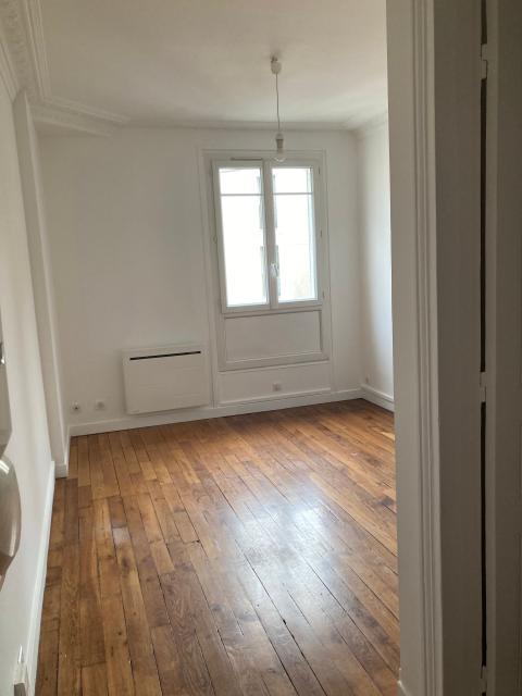 Location appartement T2 Levallois Perret - Photo 2