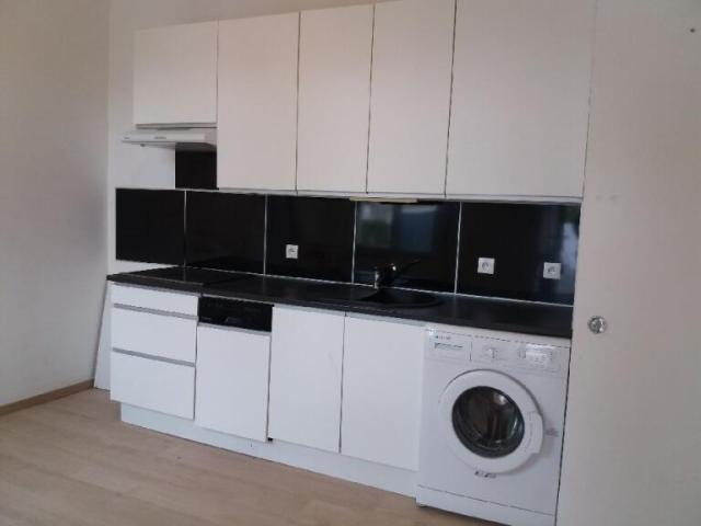 Location maison F2 Thouars - Photo 2