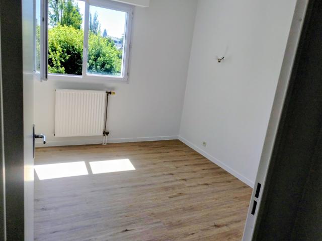 Location appartement T3 Laval - Photo 2