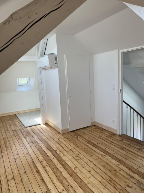 Location maison F7 Moulins - Photo 2