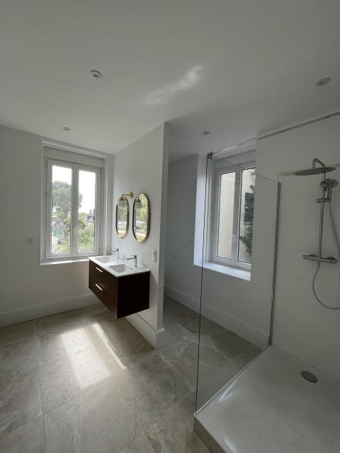 Location maison F7 Moulins - Photo 5