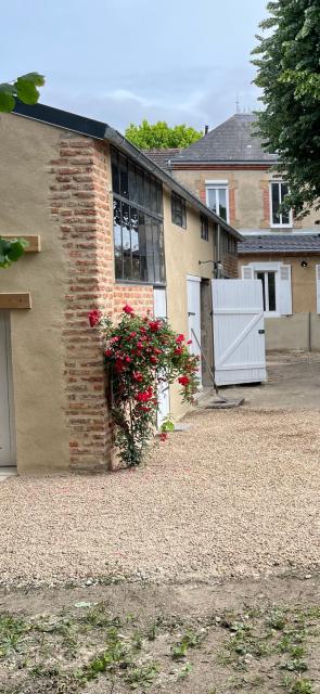 Location maison F7 Moulins - Photo 7