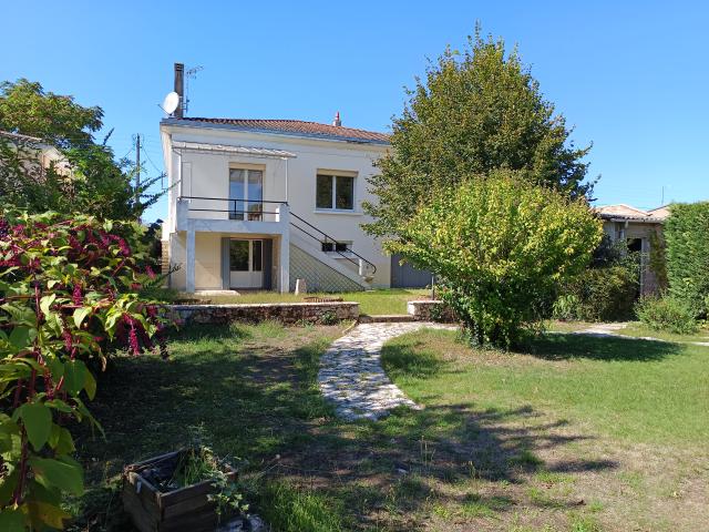 Location maison F5 Bergerac - Photo 2