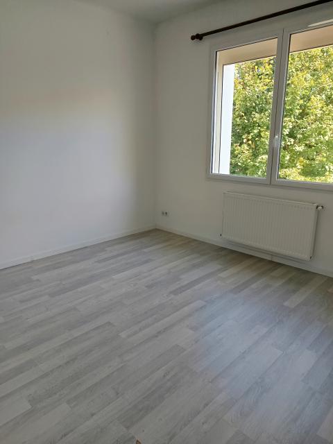 Location maison F5 Bergerac - Photo 9