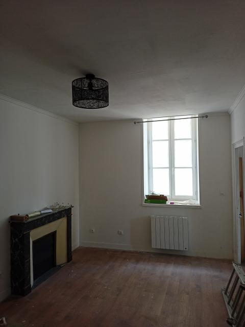 Location appartement T2 St Pierre le Moutier - Photo 3