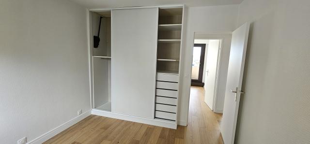 Location appartement T4 Verrieres le Buisson - Photo 6