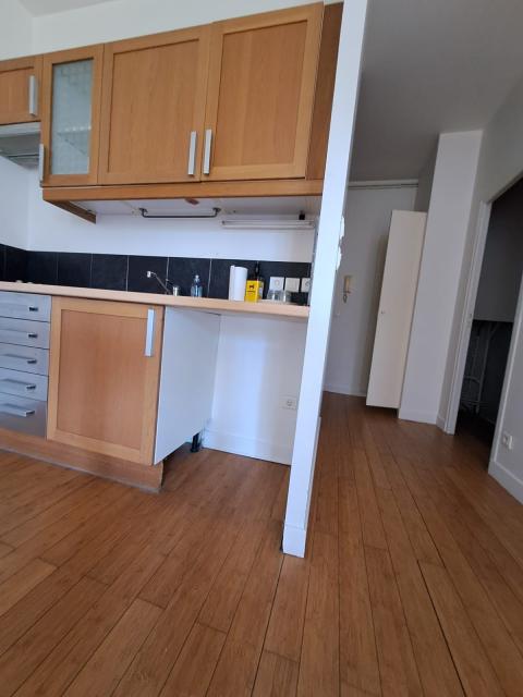 Location appartement T3 Paris 17 - Photo 2