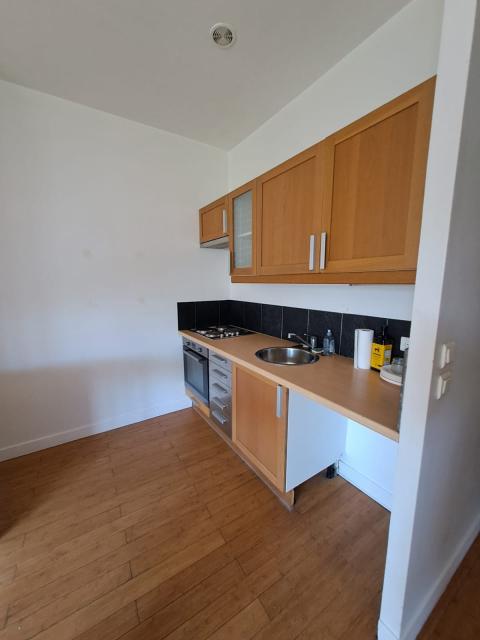 Location appartement T3 Paris 17 - Photo 3