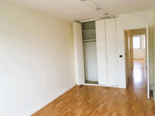 Location appartement T4 Courbevoie - Photo 9