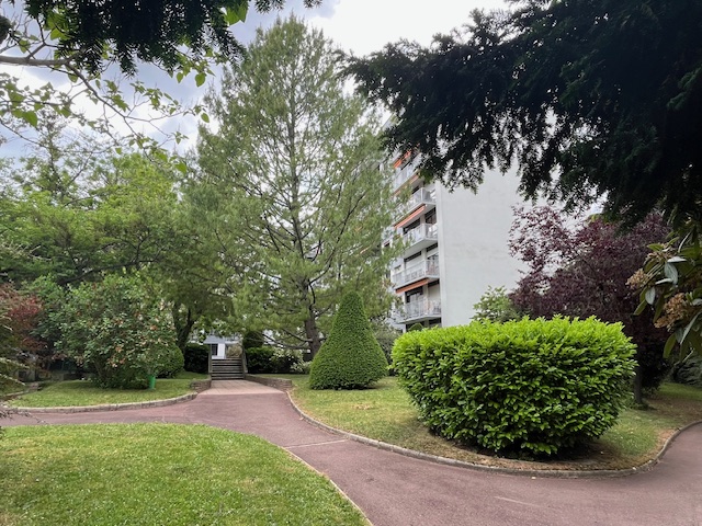 Location appartement T4 Courbevoie - Photo 10