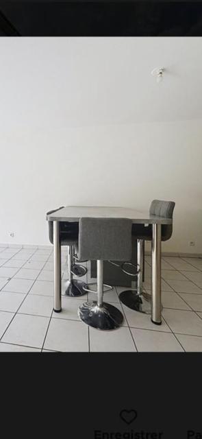 Location appartement T2 St Etienne - Photo 4