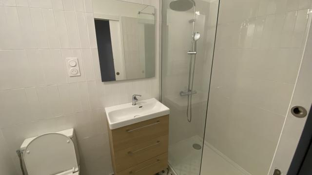 Location appartement T2 Sete - Photo 4