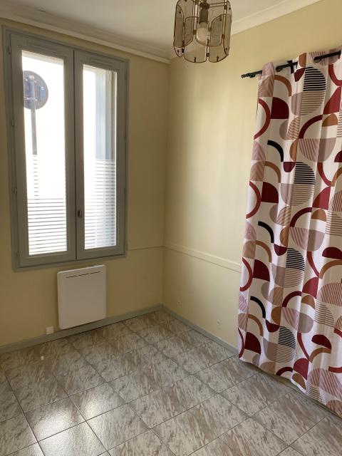 Location appartement T2 Nimes - Photo 2