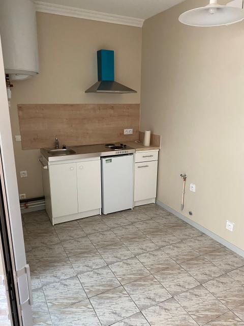 Location appartement T2 Nimes - Photo 3