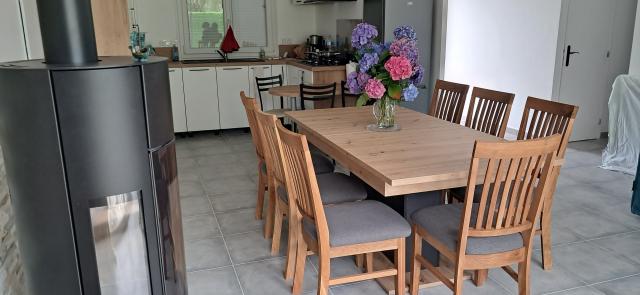 Location maison F4 Evron - Photo 3
