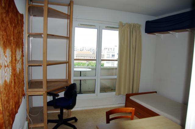 location de studio meublé entre particuliers à paris - 75014 - 670